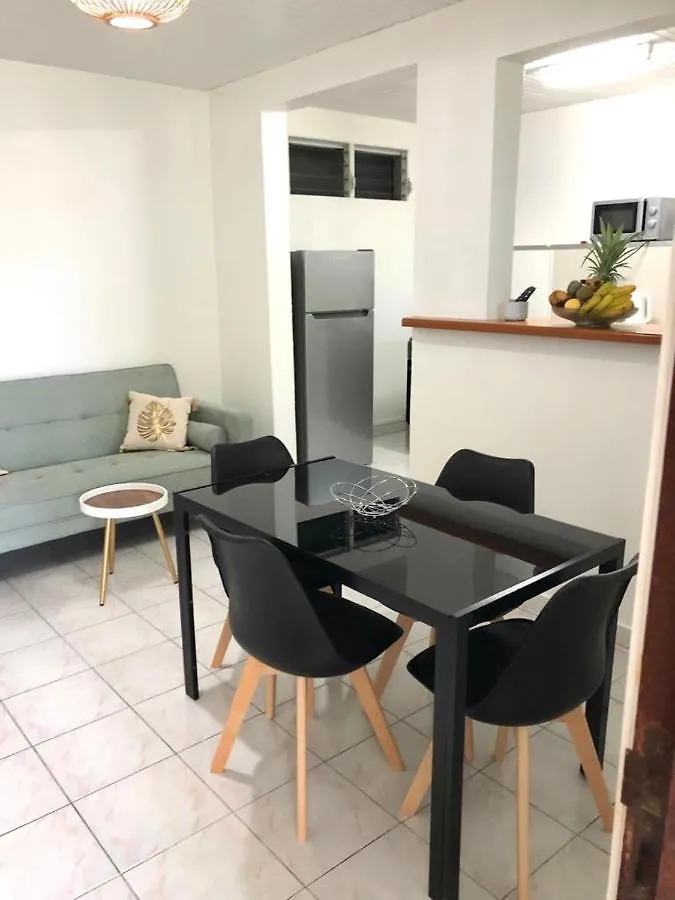 Apartament La Kaz A Nana Le Gosier  0*, Le Gosier (Grande-Terre)