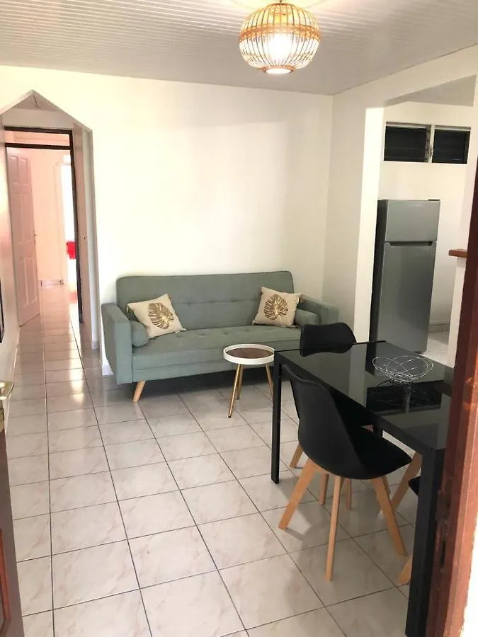 Apartament La Kaz A Nana Le Gosier